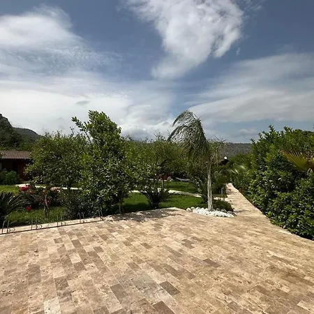 Vila 2 Çıralı